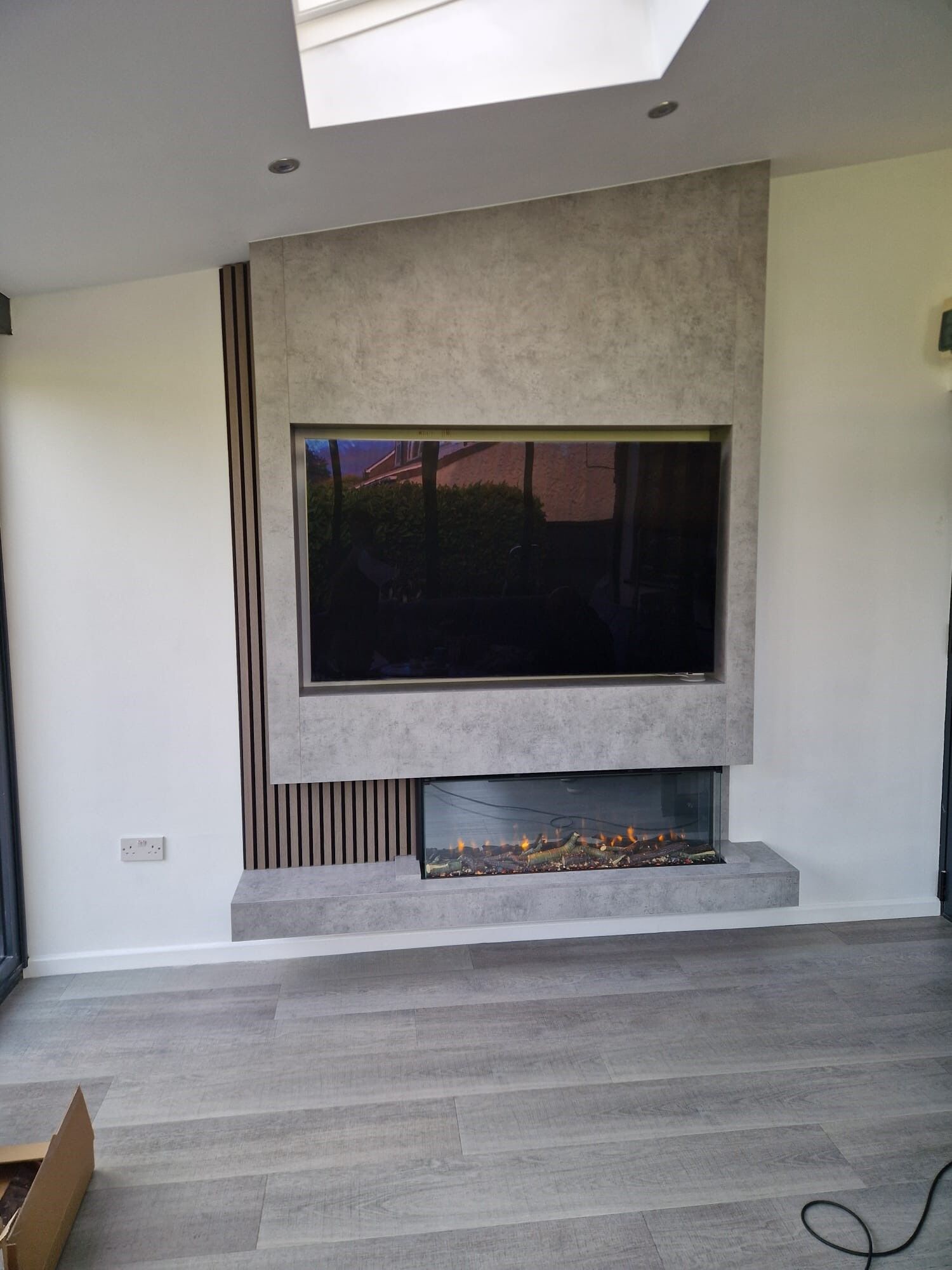 Media Wall Package 11: